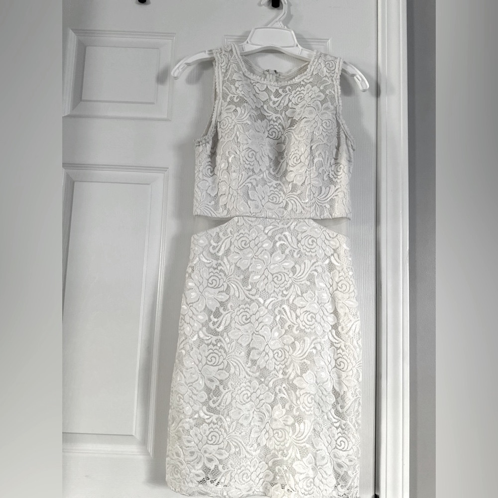 Xscape White Floral Dress